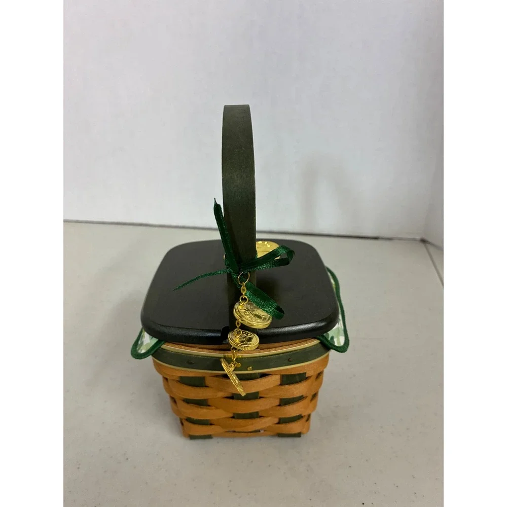 Longaberger 2009 St Patricks‎ Day Basket Green Lid Liner Protector Shamrock